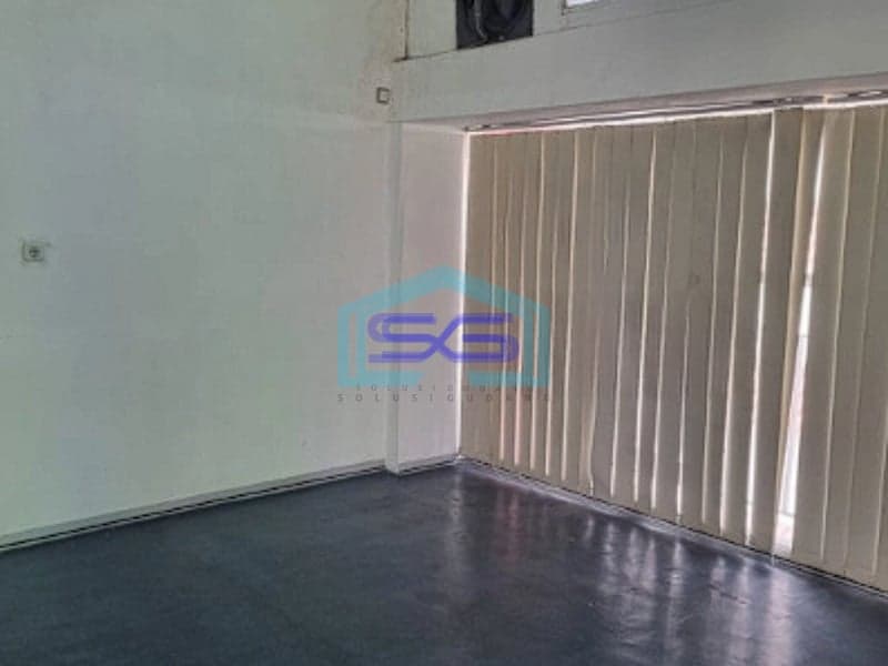 Disewakan Ruko 4 Lantai Dengan Lokasi Strategis Daerah Mampang Prapatan Jakarta Selatan LB 385m2
