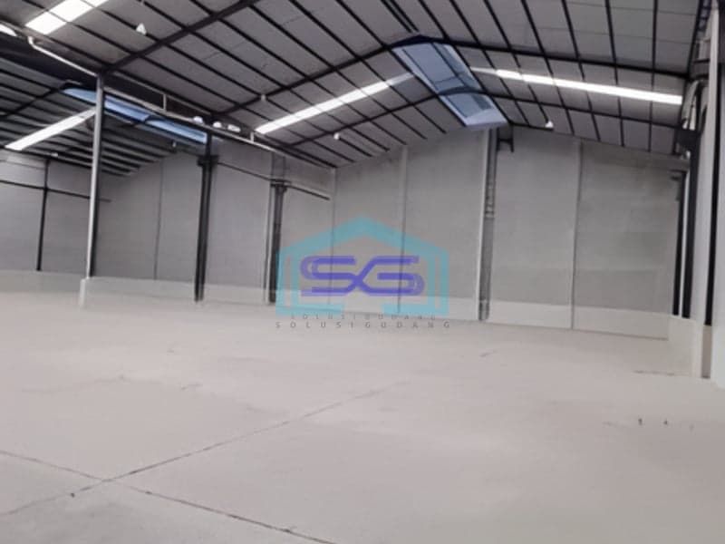 Disewakan Gudang di Kawasan Industri Luas Bangunan 2160m2 di Semarang Siap Huni