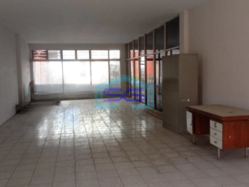 Disewakan Ruko Kantor di Gondomanan Strategis Yogyakarta LB 550m2