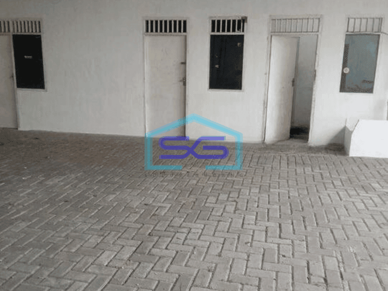 Disewakan Ruang usaha Ex Showroom di Bekasi cocok Untuk Gudang