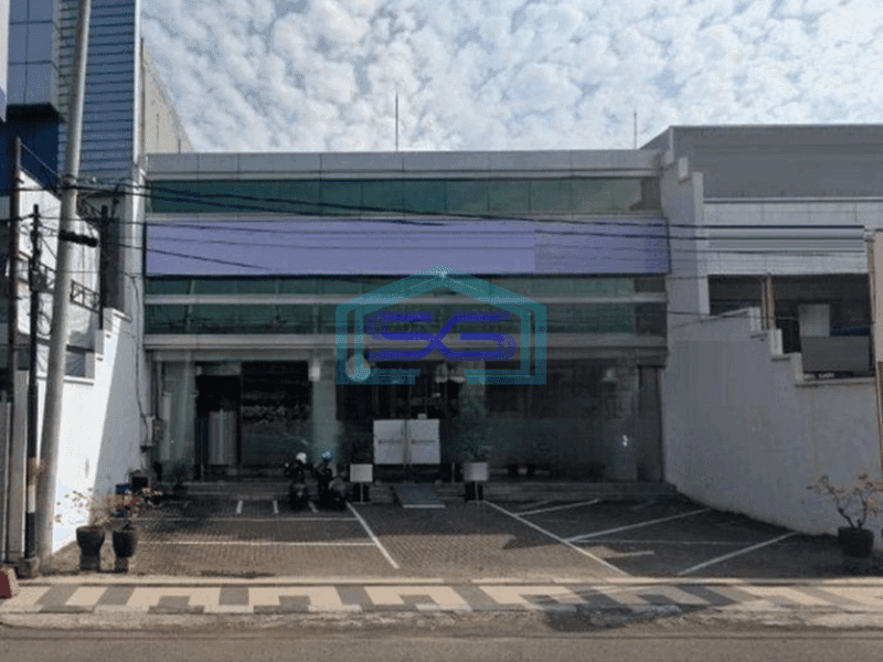 Dijual Ruang Usaha di Jendral Sudirman Semarang LT 712m2