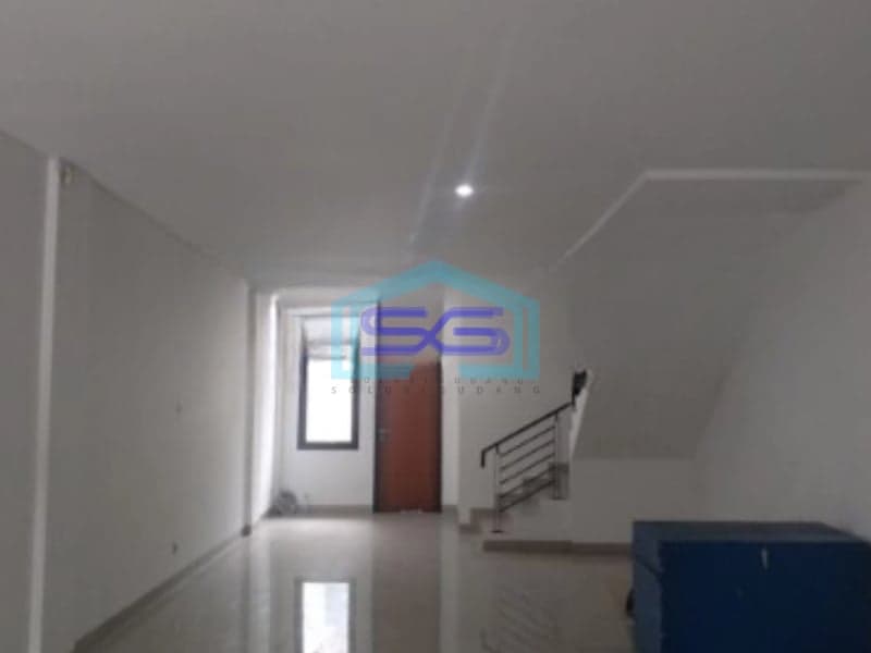 Dijual Ruko 3 Lantai Lokasi Bebas Banjir di Batununggal Bandung