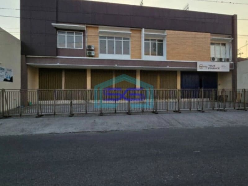 Disewakan Ruko Baru Strategis Pusat Kota Dekat Jalan Veteran Solo Luas Bangunan 420m2