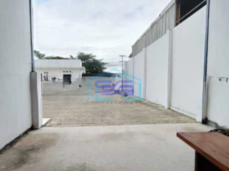 Disewakan Gudang Luas Bangunan  1200 m² Lokasi Bebas Banjir di Bekasi