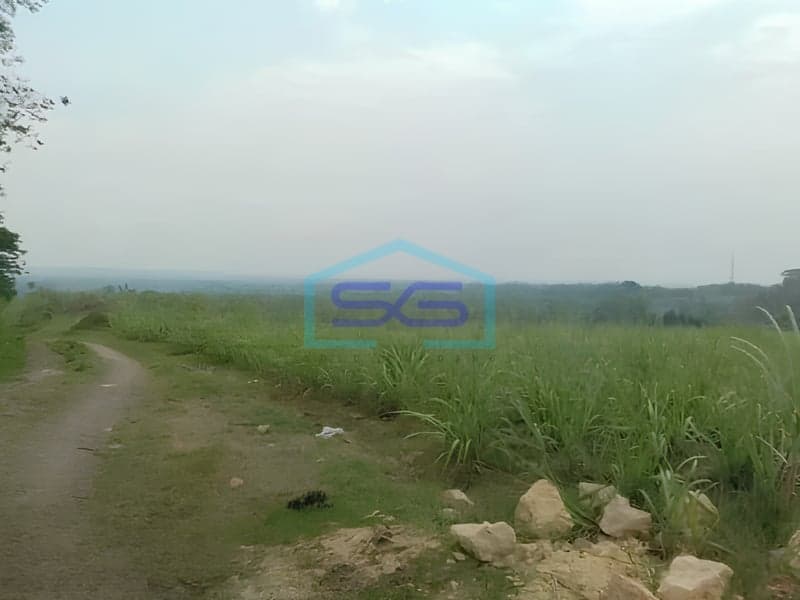 中爪哇省加布斯格罗博甘出售战略性即用型土地面积20000平方米