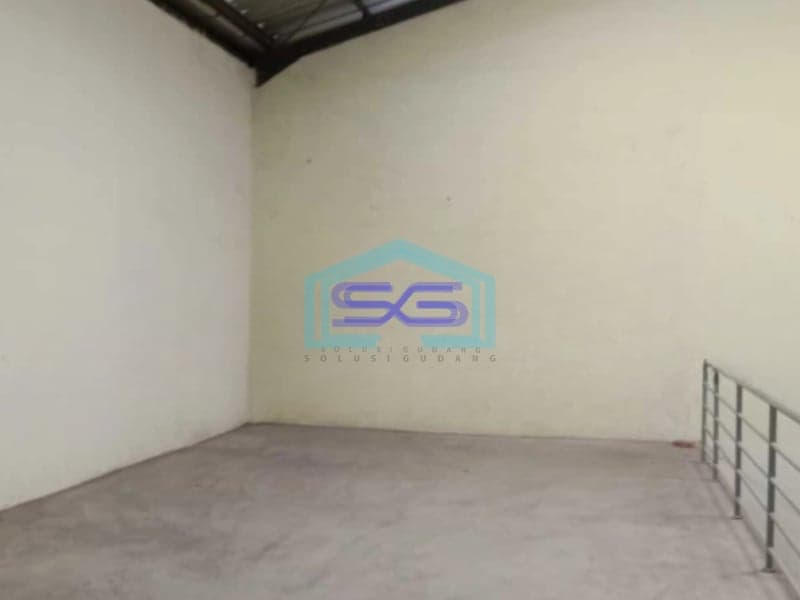 Disewakan Gudang Ada Kantor Luas Bangunan 350 m² Lokasi Cengkareng Jakarta Barat