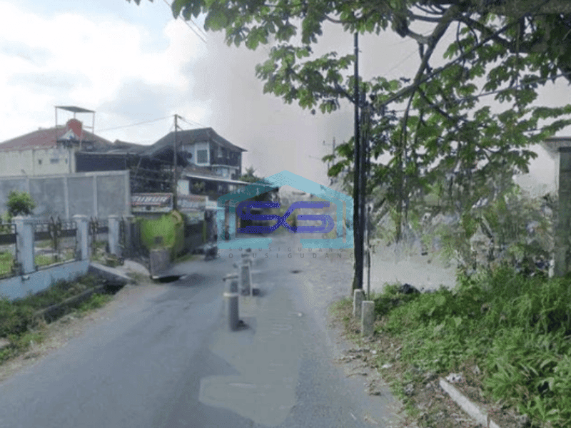 Disewakan Ruang Usaha 2 Lantai Luas Tanah 1325 m² di Sleman Yogyakarta