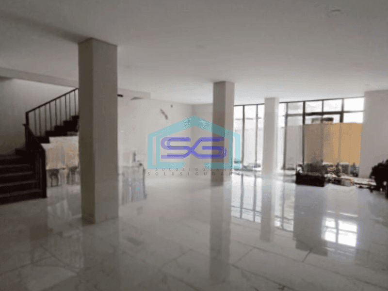 Dijual Ruko 3 Lantai Luas Bangunan  216 m² di Puri Indah Jakarta Barat