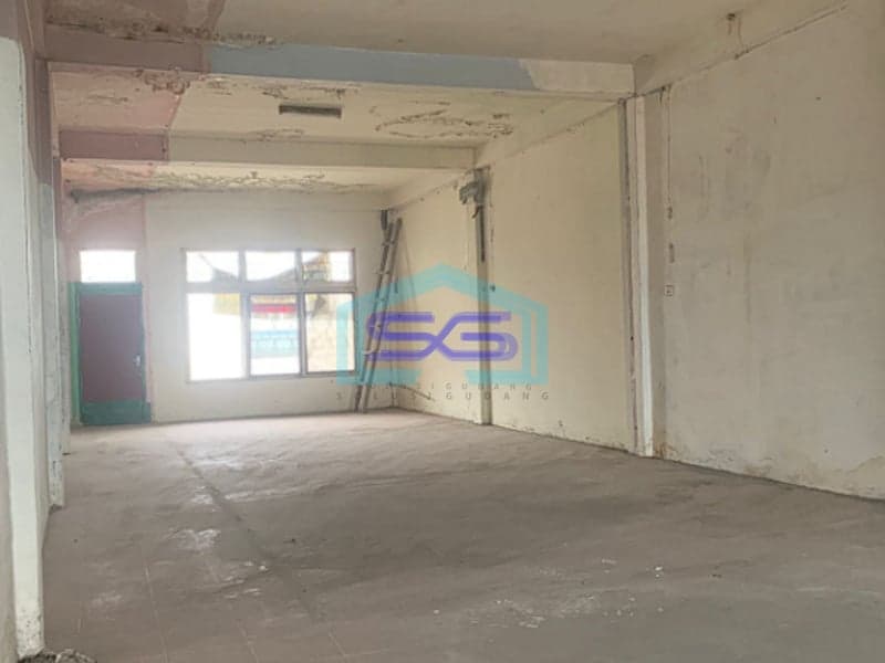Disewakan 3 Unit Ruko Gandeng 3 Lantai di Pusat Kota Palembang LB 185m2