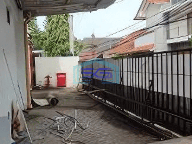 Disewa Bangunan Komersil Cocok Untuk Supermarket, Kantor, Depok, Sleman
