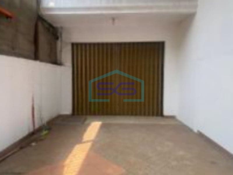Disewakan Ruko Luas Bangunan 204 m² Lokasi di Cideng Jakarta Pusat