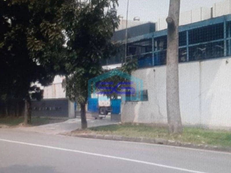 Dijual Gudang Bagus di Jababeka Bekasi Lokasi Strategis Dipinggir Jalan LT 2304m2