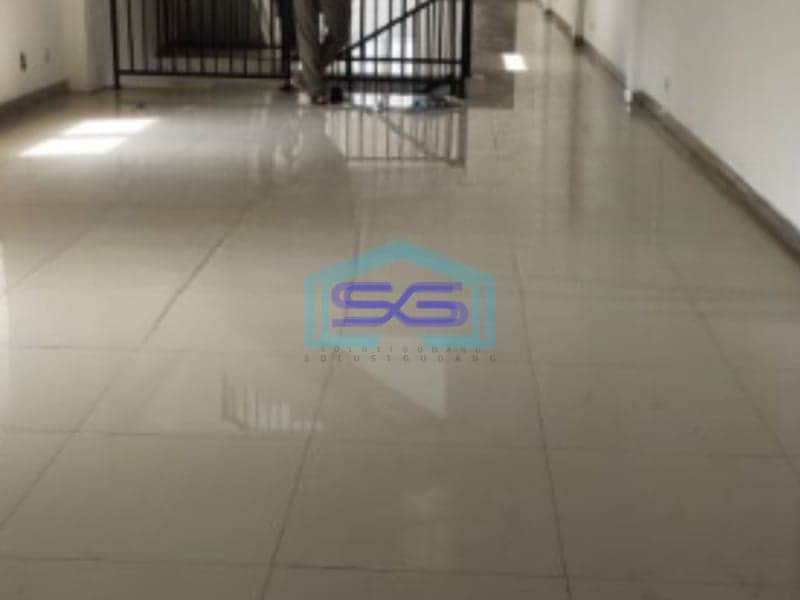 Disewakan Ruko Luas Tanah  125 m² Lokasi di Jakarta Barat