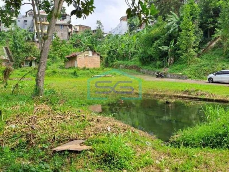 For Sale Land Plot Suitable for Business in Bandung West Java Land Area 1000 m²