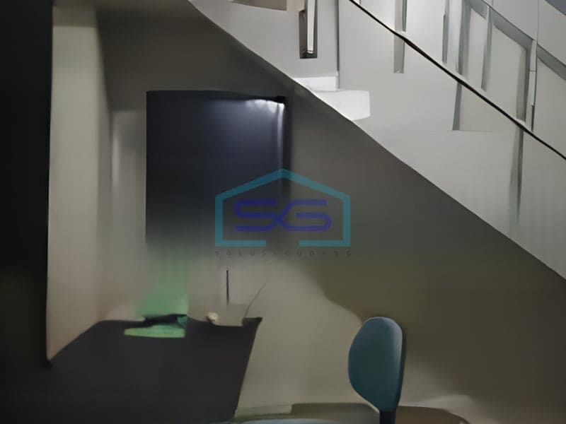 Dijual Ruko Luas Bangunan 129 m² Lokasi Strategis di Surakarta