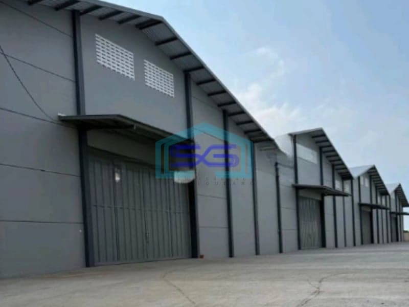 Disewakan Gudang Komplek Pergudangan Kawasan Industri Gatotsubroto, Kota Semarang Luas Bangunan  3605 m²