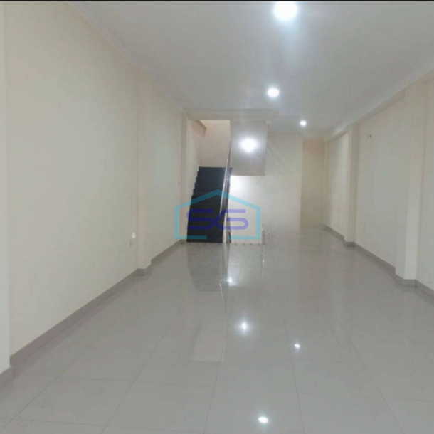 Dijual Ruko 3 Lantai di Pondok Gede Jakarta Timur LB 282m2 Parkiran Luas-3