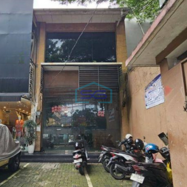 Disewakan Ruko di Pinggir Jalan Raya Kemang Jakarta Selatan LB 110m2-1
