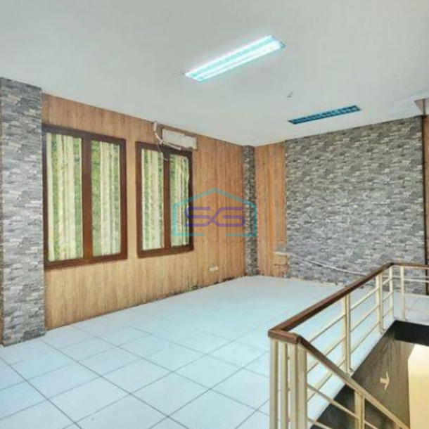 Disewakan Ruko di Pinggir Jalan Raya Kemang Jakarta Selatan LB 110m2-2
