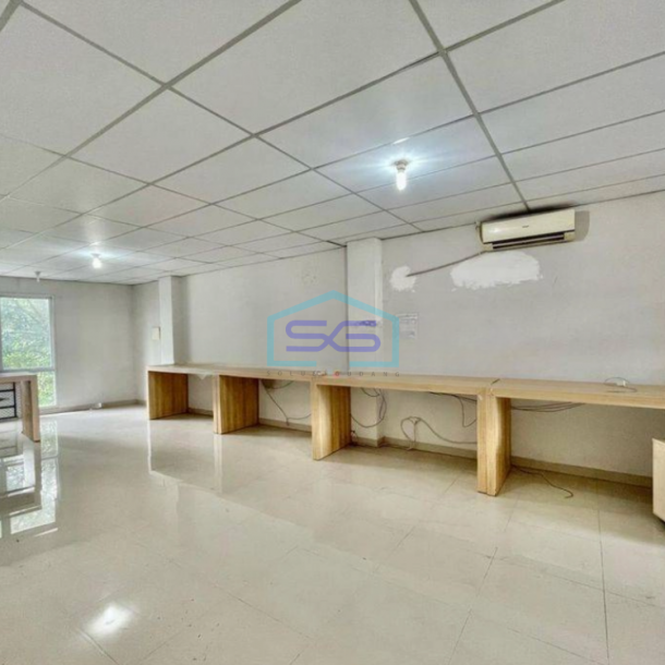 Dijual Ruko Cantik 4 Lantai LB 342m2 Bangka Kemang Jakarta Selatan di Pinggir Jalan Raya-2