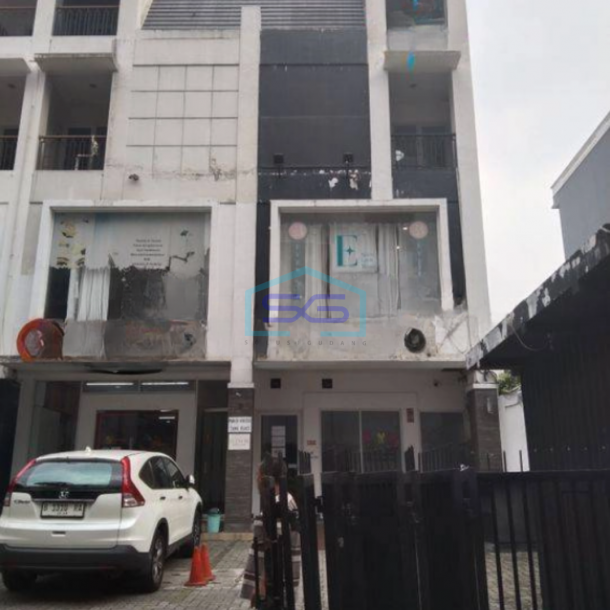 Disewakan Ruko di Bulungan Blok M Jakarta Selatan Ada Lift-1