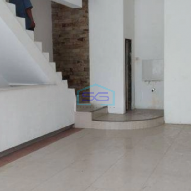 Disewakan Ruko Strategis 3 Lantai di Ampera Kemang Jakarta Selatan LB 150m2-3