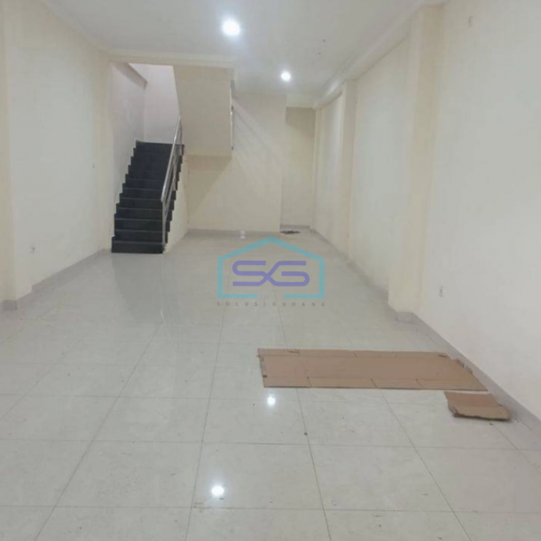 Disewakan Ruko Baru di Pinggir Jalan Raya Pondok Gede Jakarta Timur LB 282m2-3