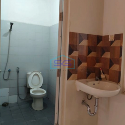 Disewa Ruko Di Kawasan Bisnis Compark Kota Wisata Cibubur Luas Tanah 60 m²