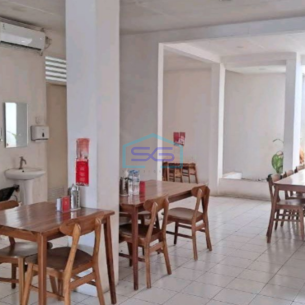 Disewakan Ruko Strategis di Jalan Raya Deretan Resto di Kelapa Gading Jakarta Utara LB 170m2-5
