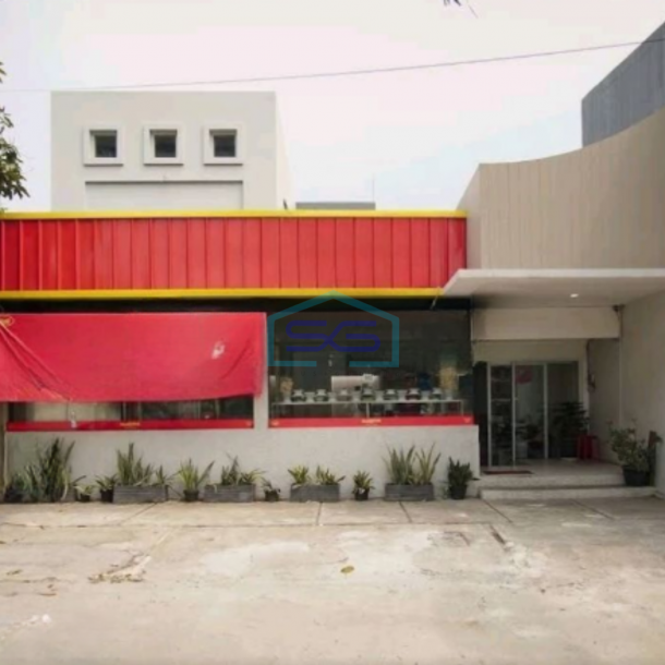 Disewakan Ruko Strategis di Jalan Raya Deretan Resto di Kelapa Gading Jakarta Utara LB 170m2-1