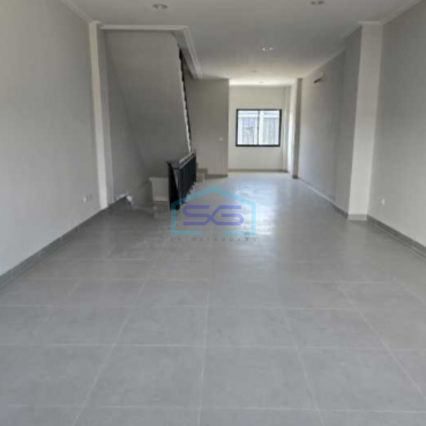 Disewakan Ruko di Pantai Indah Kapuk Jakarta Utara Luas Bangunan 236m2-2