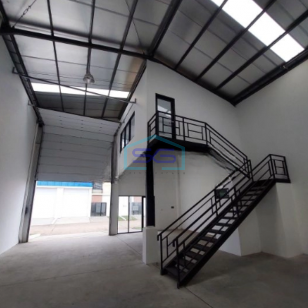 Dijual Gudang Limus Biz Estate T-10 Luas Tanah 425 m²-3
