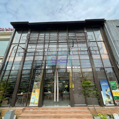 Disewakan Ruko Gandeng Pantai Indah Kapuk Jakarta Utara Lokasi Strategis LB 700m2