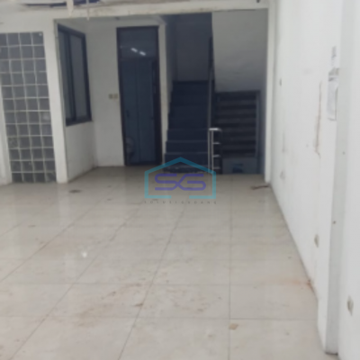 Disewakan Ruko di Mangga Dua Jakarta Barat Siap Huni Luas Bangunan 180m2