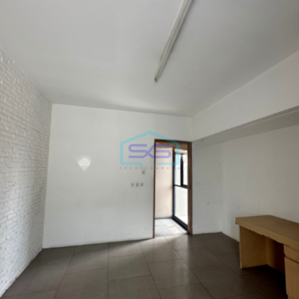 Disewakan Ruko Hoek Rapih Pluit Jakarta Utara Luas Bangunan 680m2-3