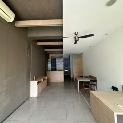 Disewakan Ruko Hoek Rapih Pluit Jakarta Utara Luas Bangunan 680m2