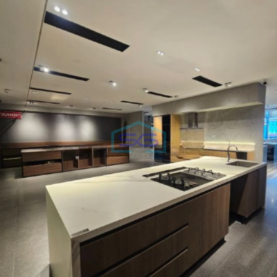 Dijual Gedung Kantor Strategis Slipi S. Parman Jakarta Barat LT 534m2