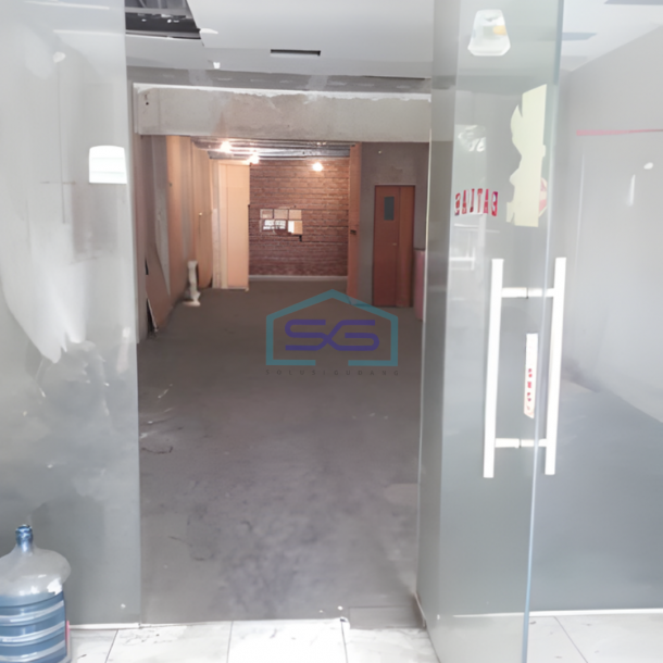 Disewakan Ruko Luas Bangunan 210m2 Di Batu Ceper Kota Tangerang-1