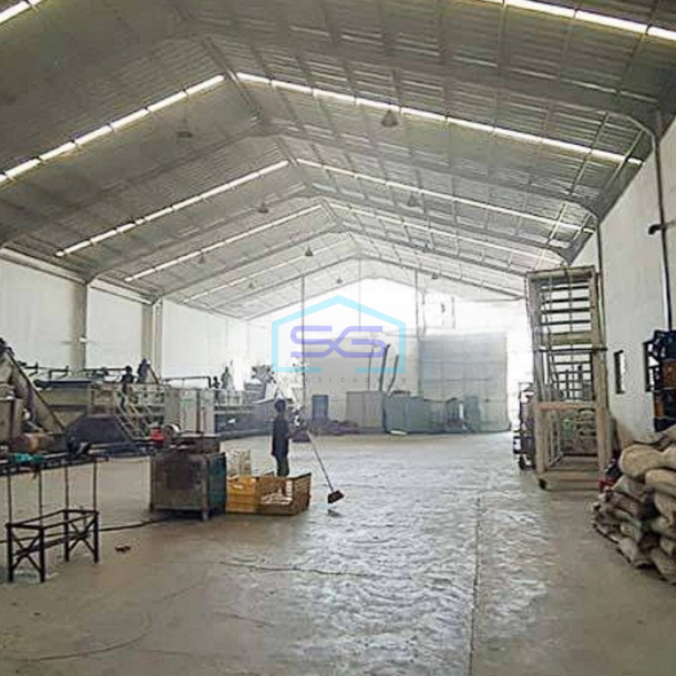 Gudang Dijual Butuh Uang Narogong Km 11 Kota Bekasi LT 15302m2 Kondisi Terawat-1