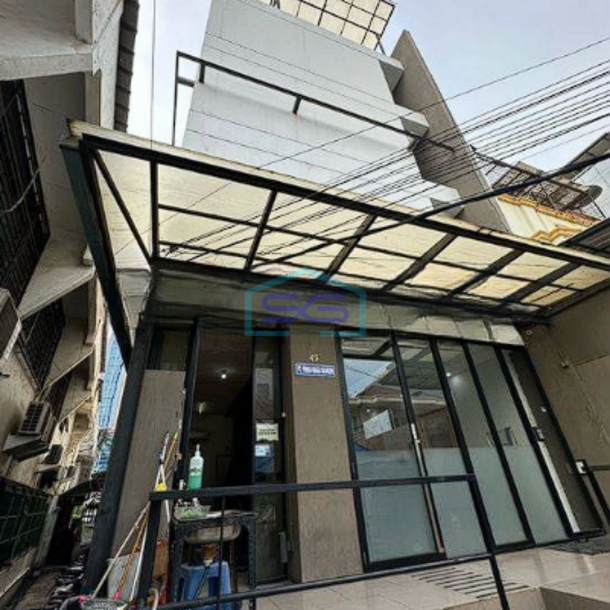 Dijual Ruko 4.5 Lantai di Pluit Selatan 1 Jakarta Utara HGB - Hak Guna Bangun LB 680m2-1