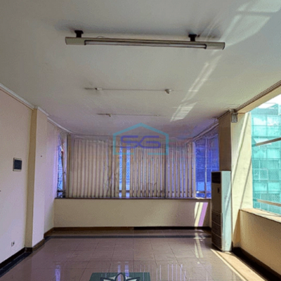 Disewakan Ruko di jalan Gunung Sahari Mangga Dua, Pademangan Jakarta Utara LB 270m2