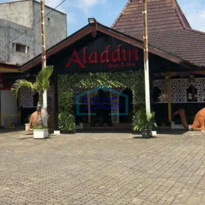 Dijual Gedung Soekarno Hatta Strategis Nol Jalan