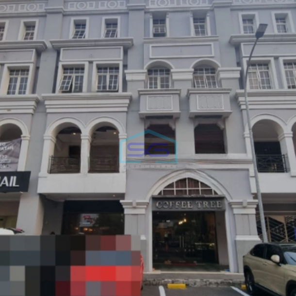 Dijual 2 Ruko Gandeng di Kelapa Gading Jakarta Utara Luas Bangunan 200 m²-1