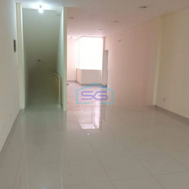 Dijual Ruko di Cengkareng Jakarta Barat Luas Bangunan  600 m²-2