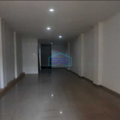 Disewakan Ruko Muara Karang Jakarta Utara Hadap Jalan Raya Luas Bangunan 300m²