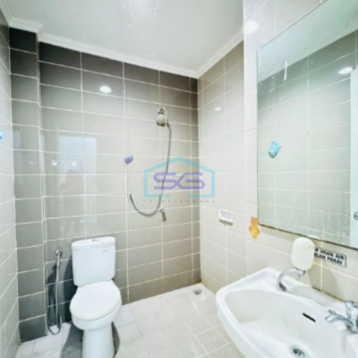 Disewakan Ruko di Jakarta Barat Bangunan 3,5 Lantai LB 250m2