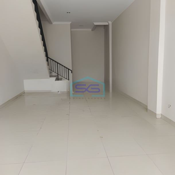 Disewakan Ruko Hadap Dalam LB 250m2 Bangunan 3.5 Lantai Jakarta Barat-4