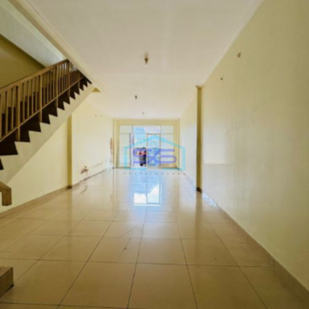 Disewakan Ruko Sentra Niaga Jakarta Barat LB 250m2 Bangunan 3,5 Lantai Siap Huni-5