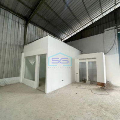Disewakan Gudang di Cipondoh Tangerang Parkiran Besar LT 1600m2