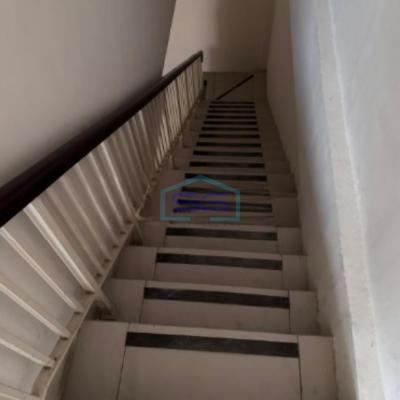 Dijual Ruko Bangunan 3,5 Lantai di Jakarta Barat Luas Bangunan 236m2